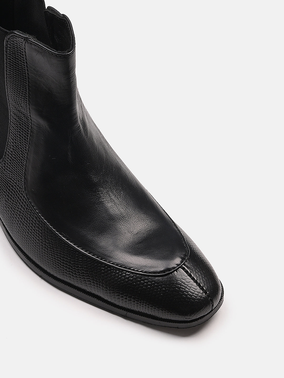 Comfortable Designer Leather Chelsea Boots Black