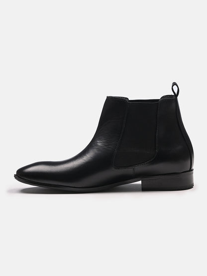 Attractive Chelsea Leather Boots | Black