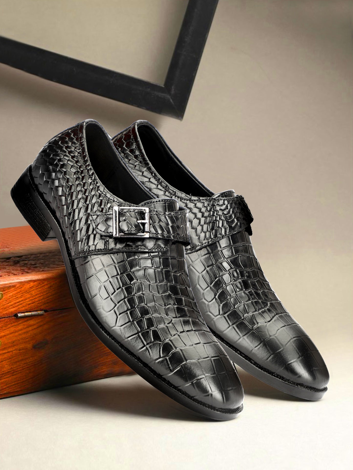 Attractive Genuine Leather Textured Monkstrap for Men | Black