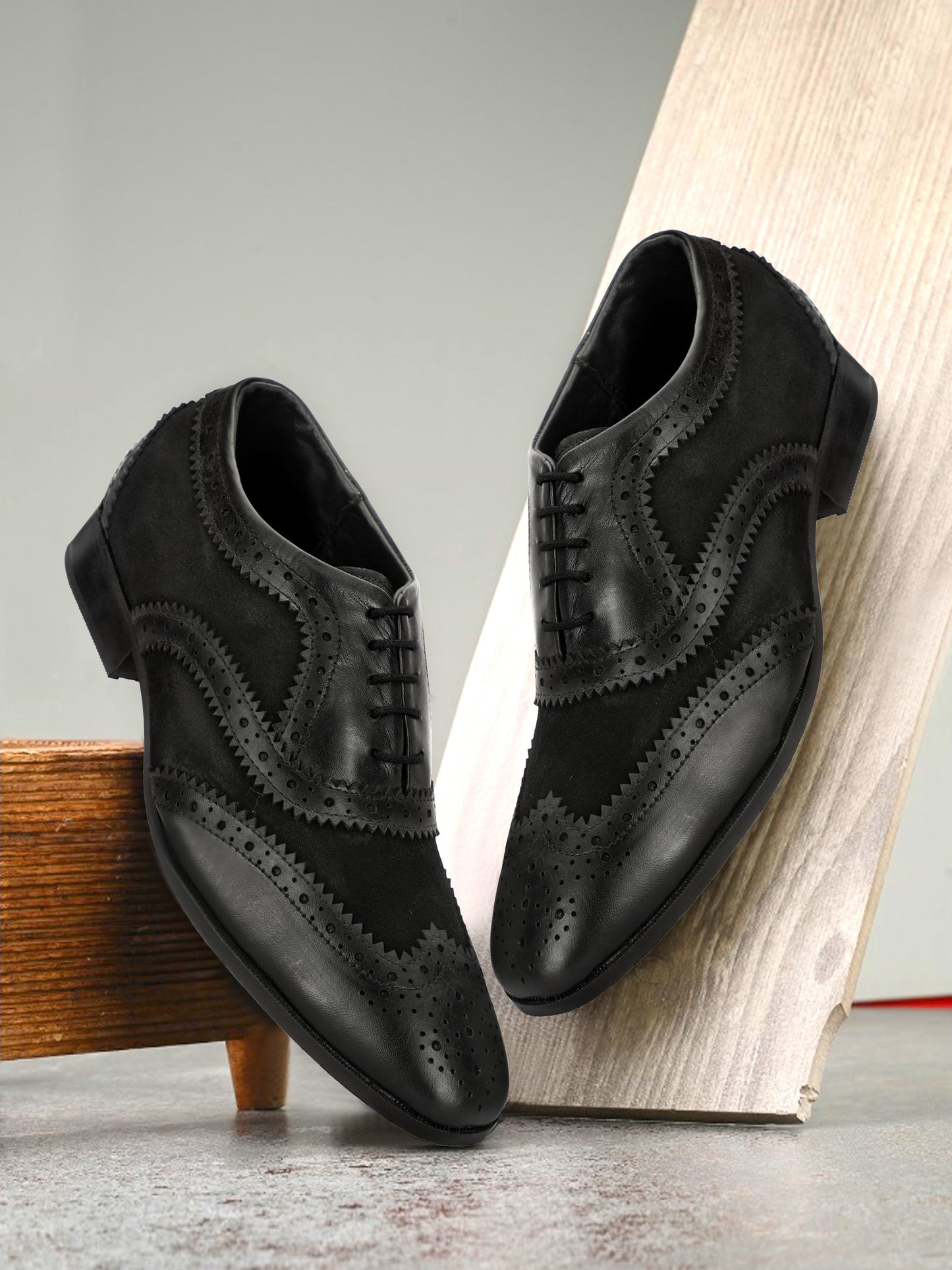 Comfortable Leather Brogues Oxford Laceup Shoes | Black