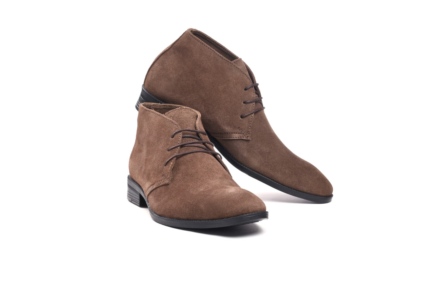 Weekender Chic Suede Chukkas Brown